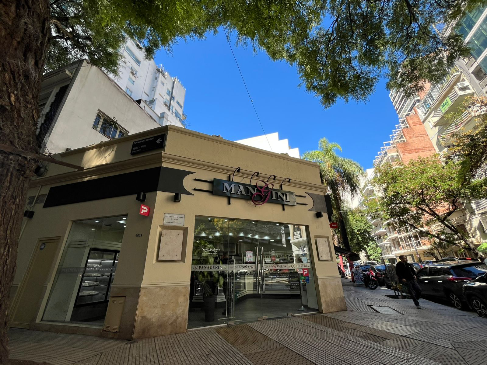 Local Mangini Belgrano
